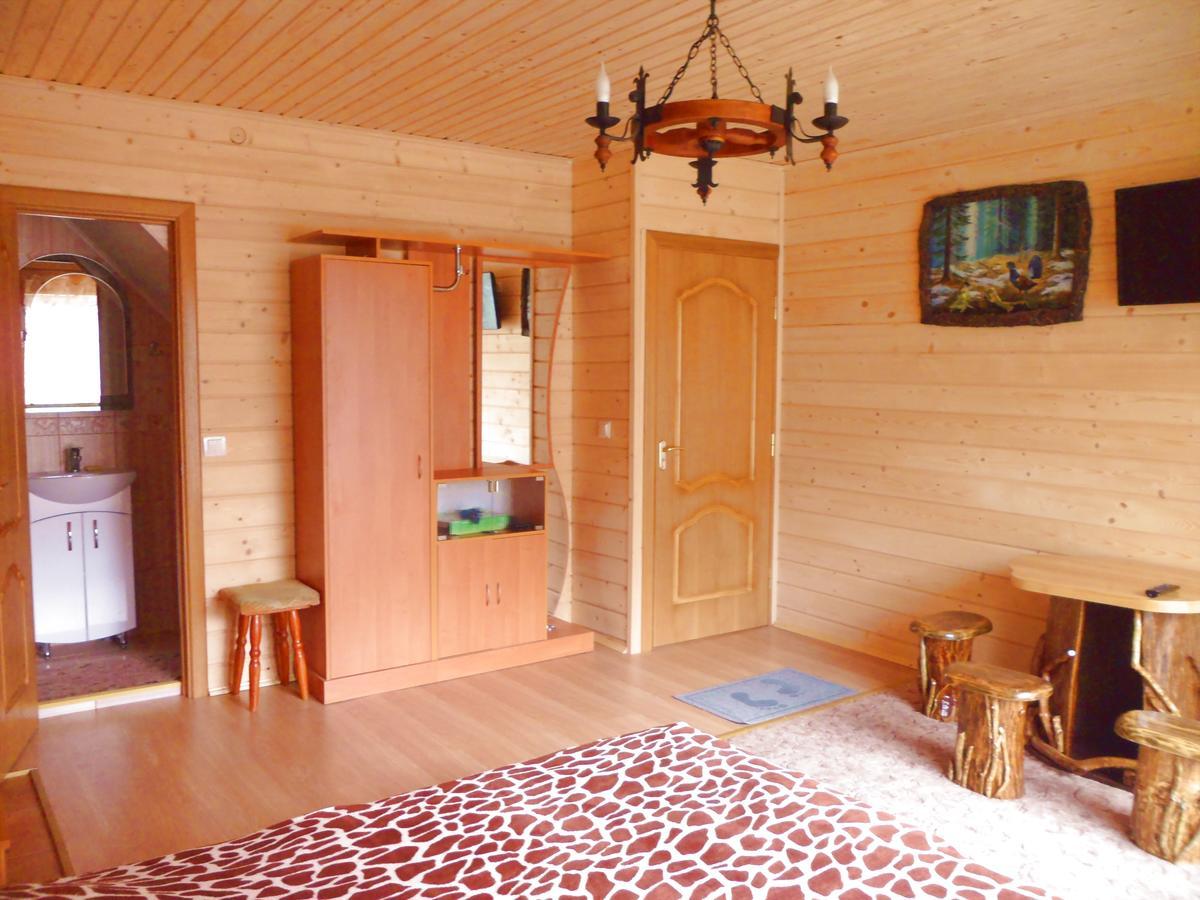 Cottage Rakhiv Exterior photo